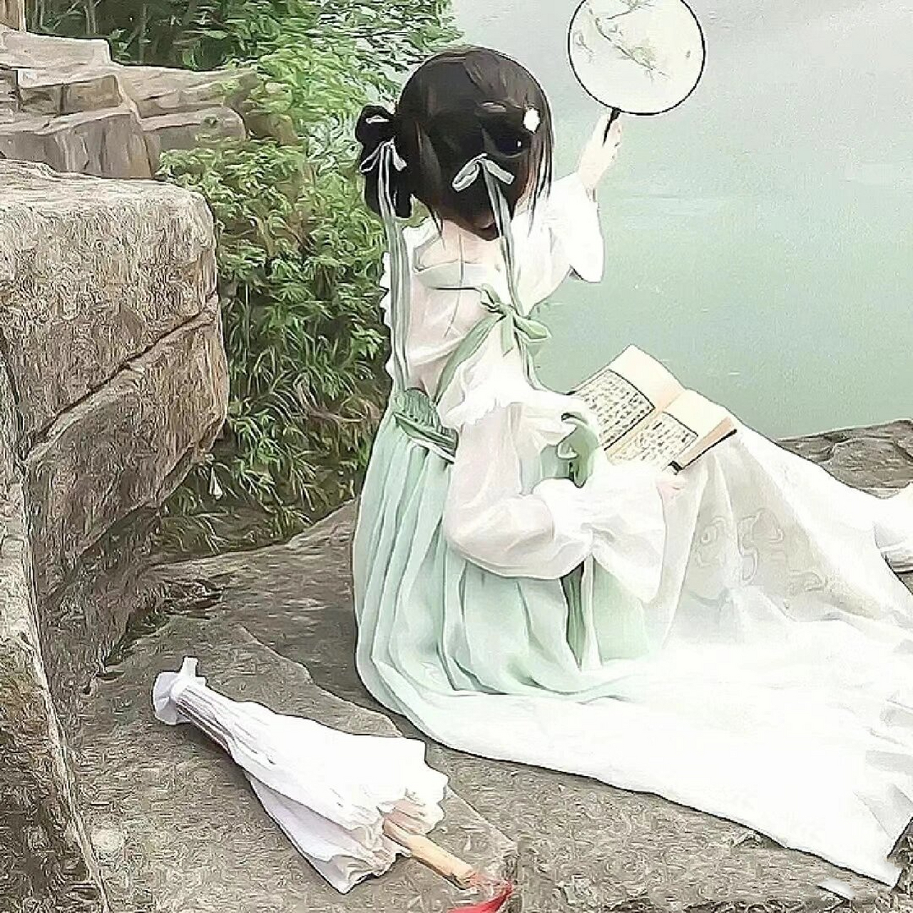 真人女生汉服头像