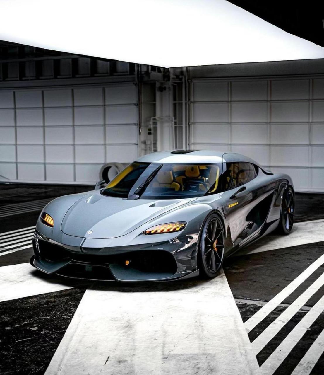 "破 三 缸"柯尼塞格gemera采用2.