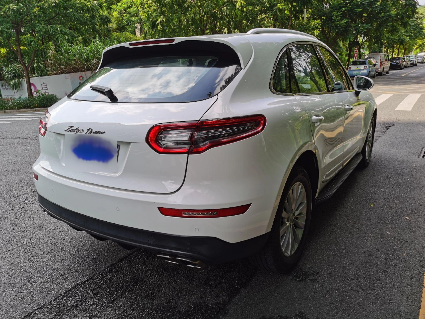 2017年众泰sr9(国产保时捷),2.