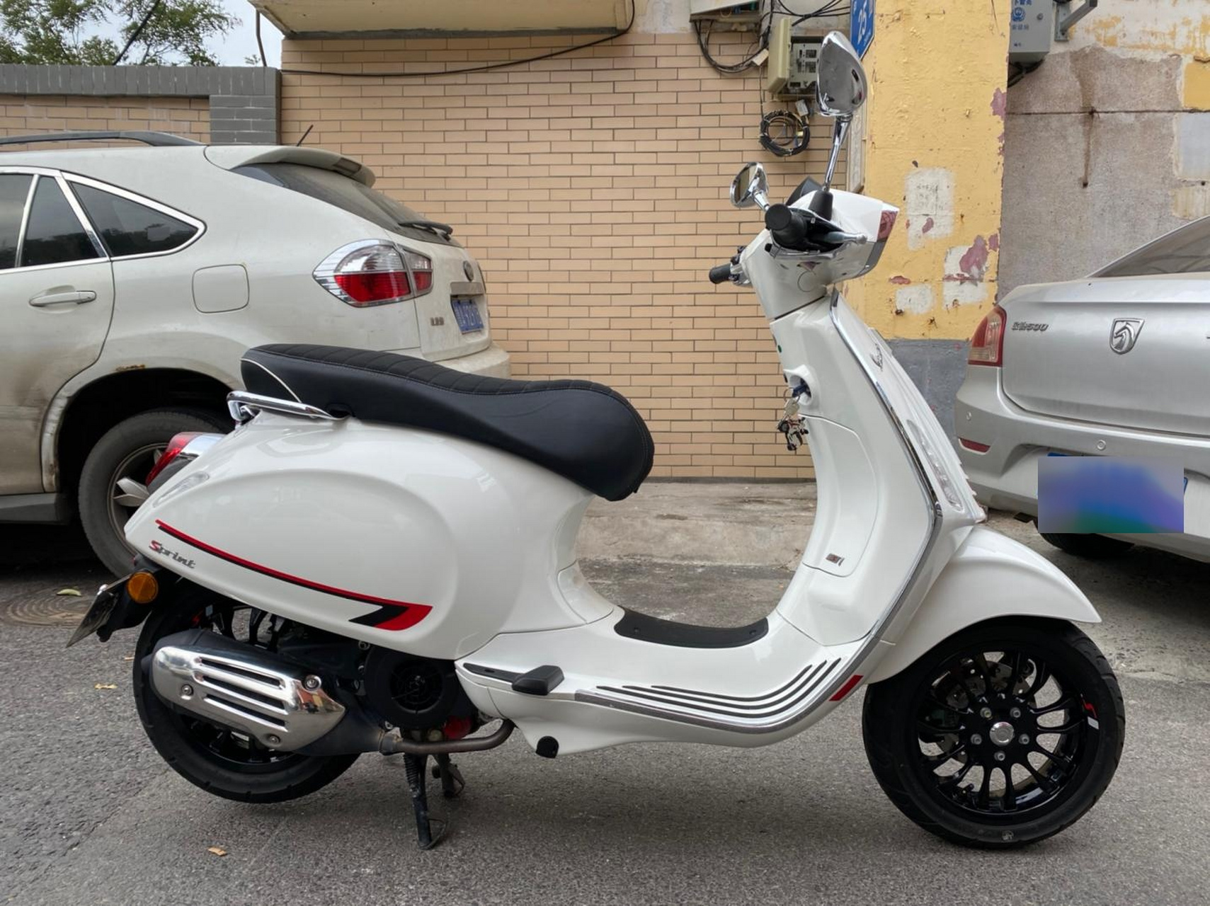 比亚乔维斯帕冲刺150vespa.