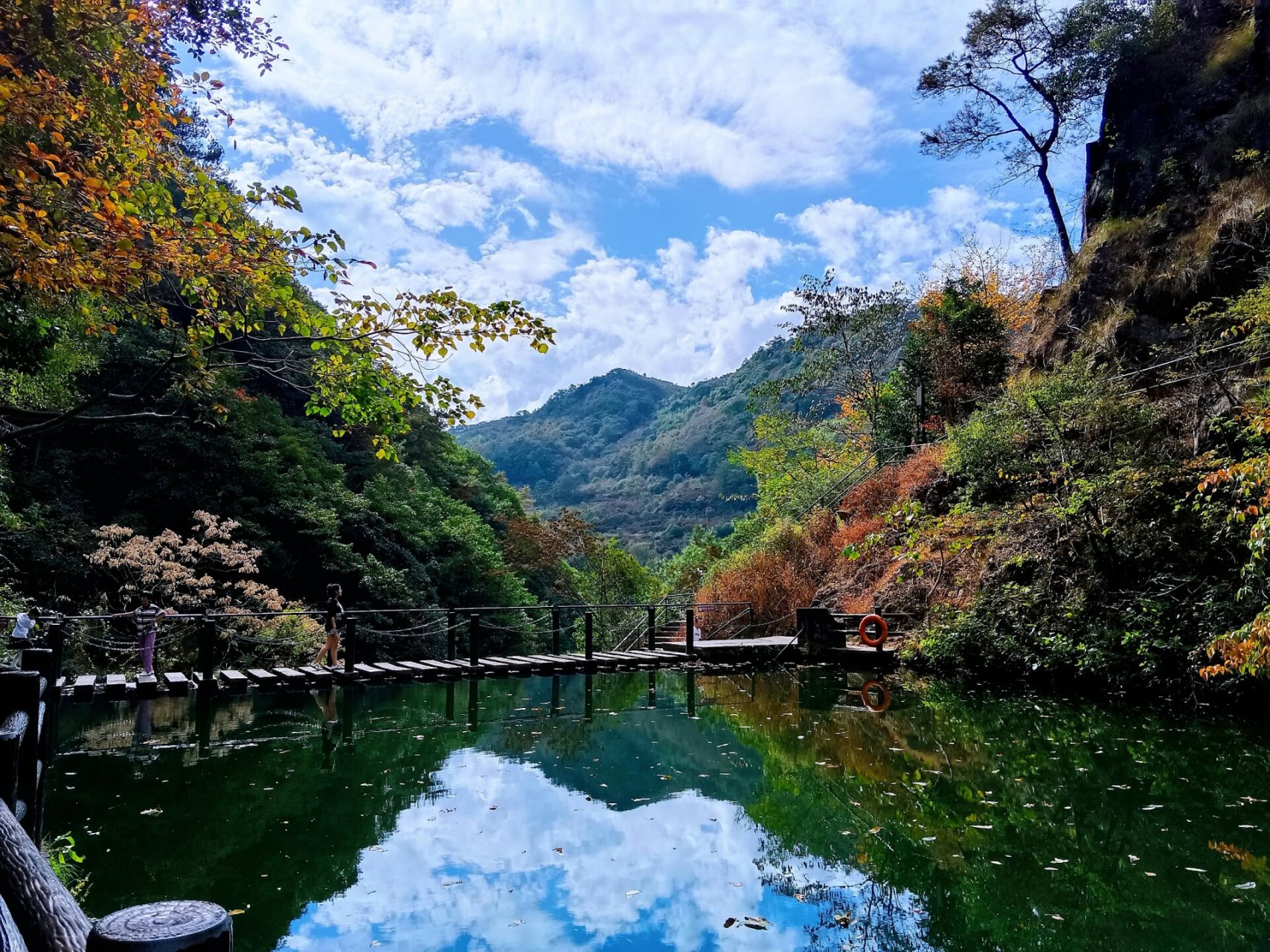 奉化雪窦山景区图片图片