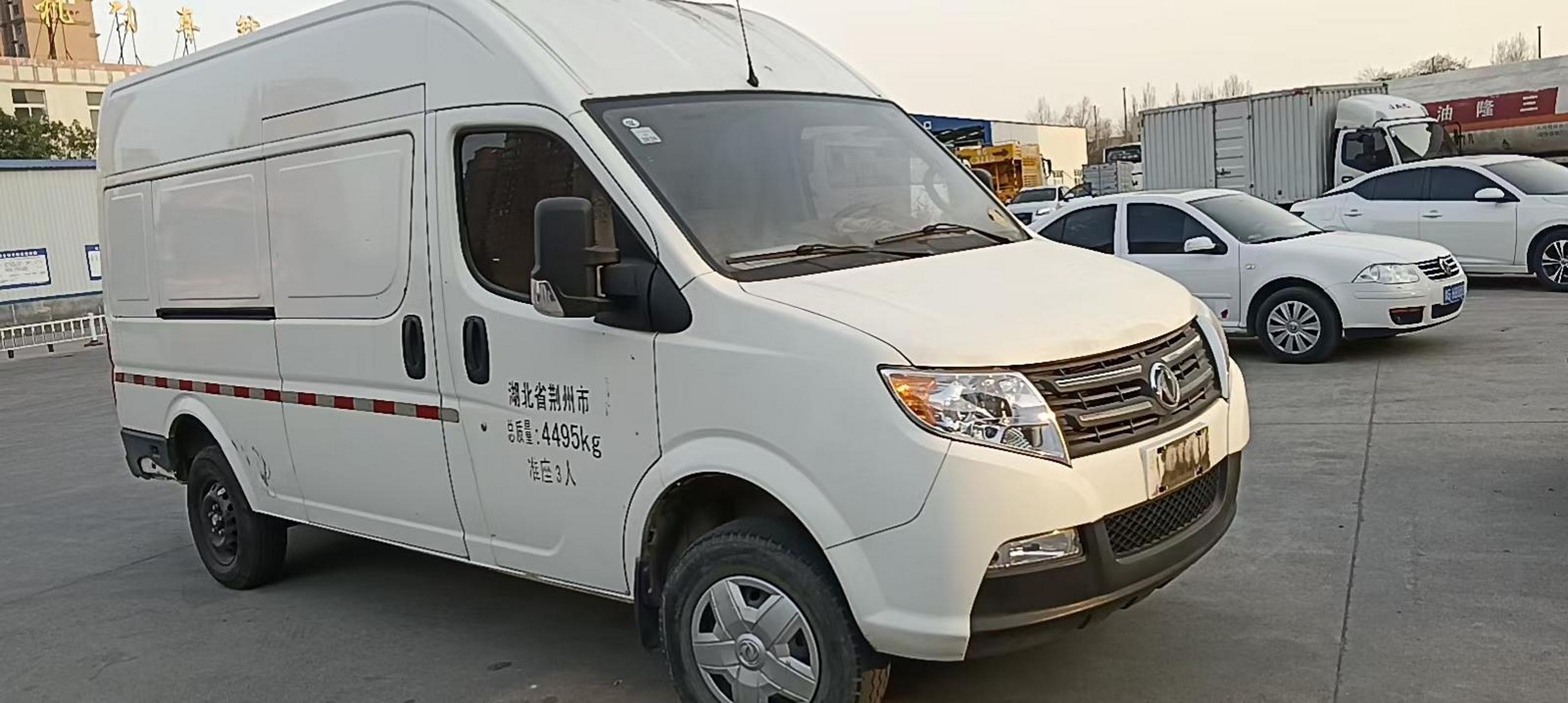 东风御风电动依维柯,18650电芯格林美.