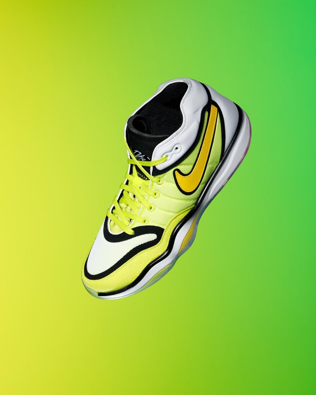 nike 从自己的档案库中,选出尘封已久的 air