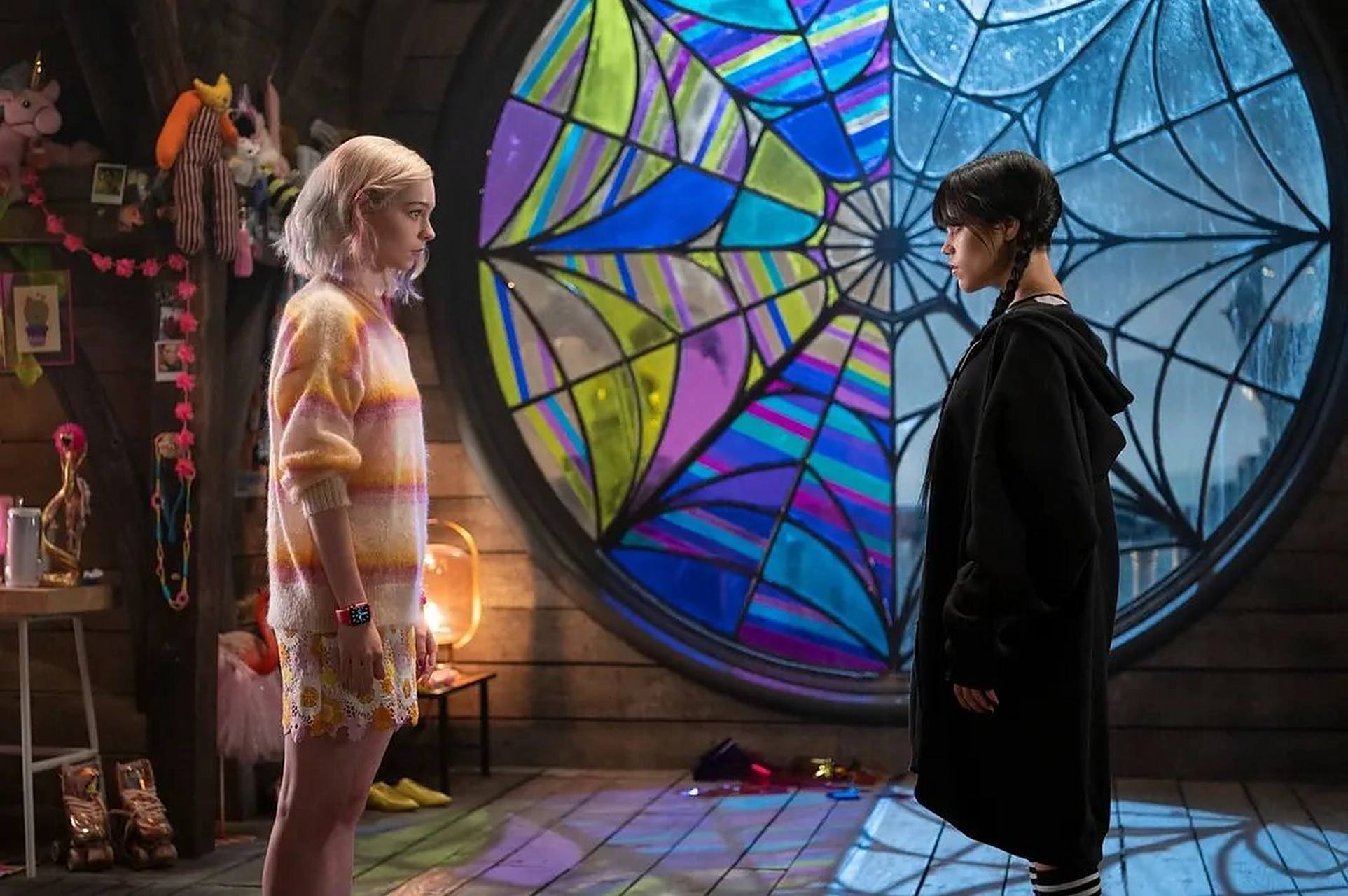 星期三 亚当斯一家 我最喜欢这块玻璃谁懂 #星期三# #wednesday