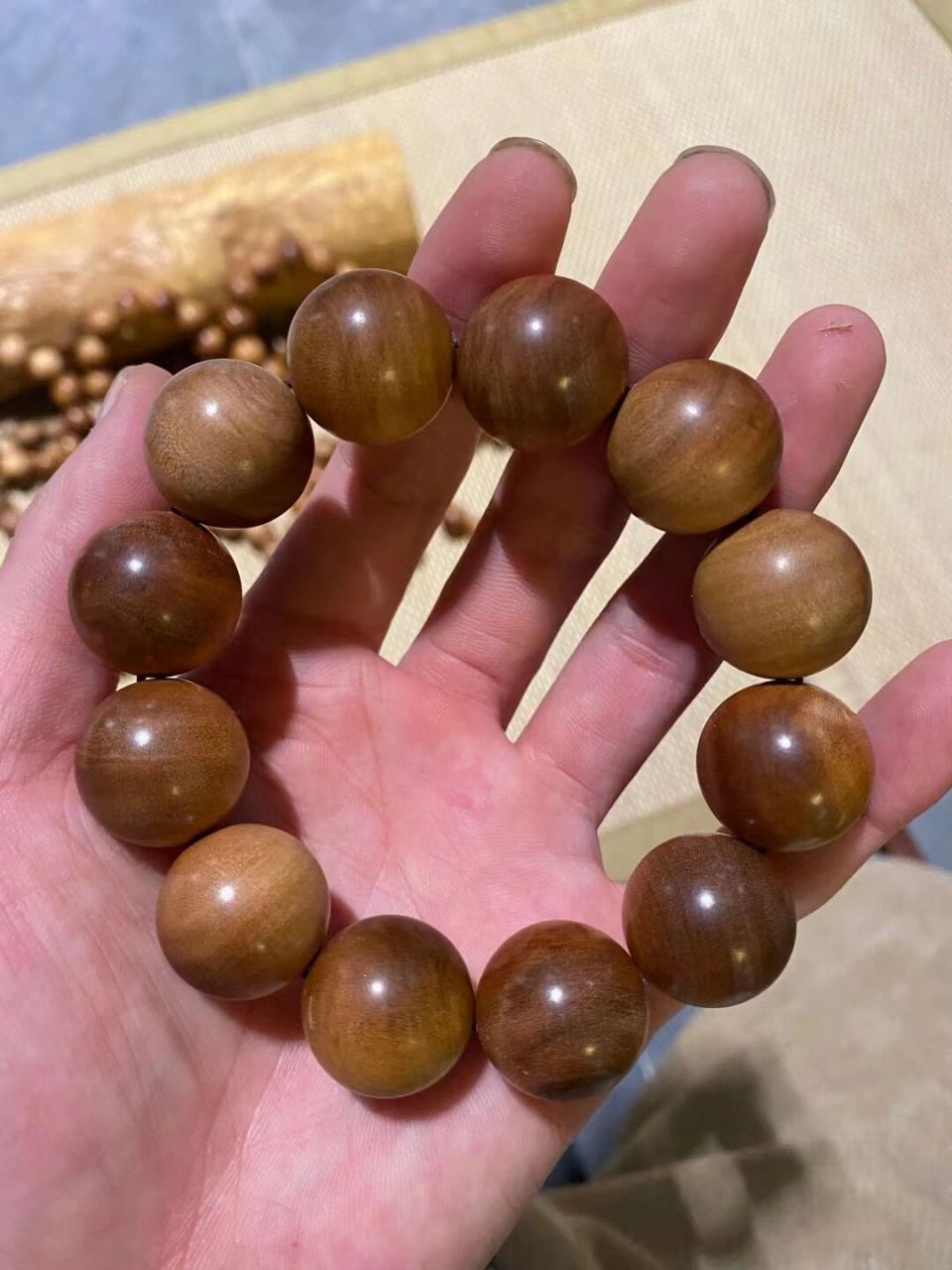教你一分钟辨别真假老山檀!