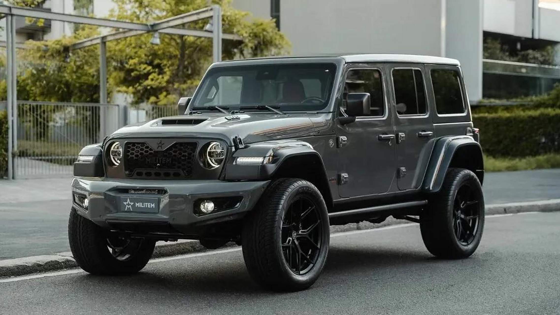 硬派越野,黑色骏马,独领风骚