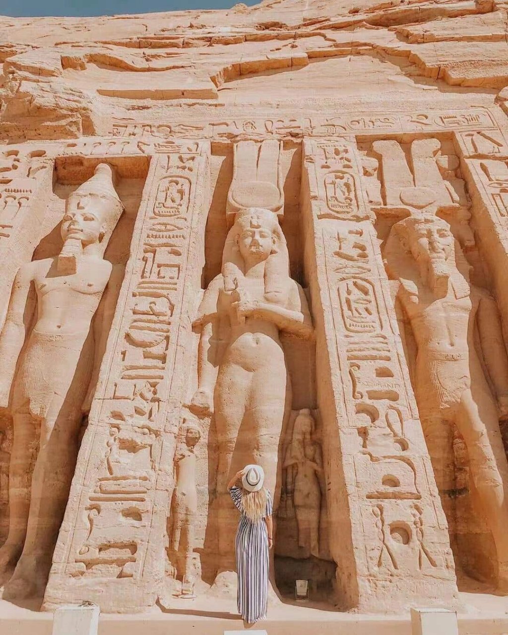 法老的宠妃——奈菲尔塔利 nefertari 拉美西斯二世,古埃及最著名的