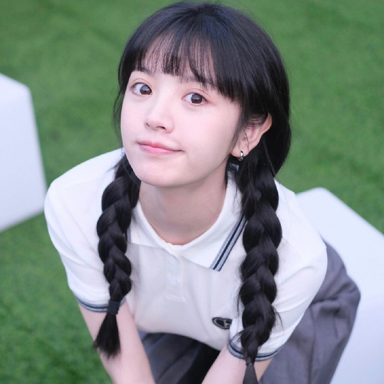 田曦薇|校园青春治愈系可爱头像 源自田曦薇weibo 校服的为田曦薇在