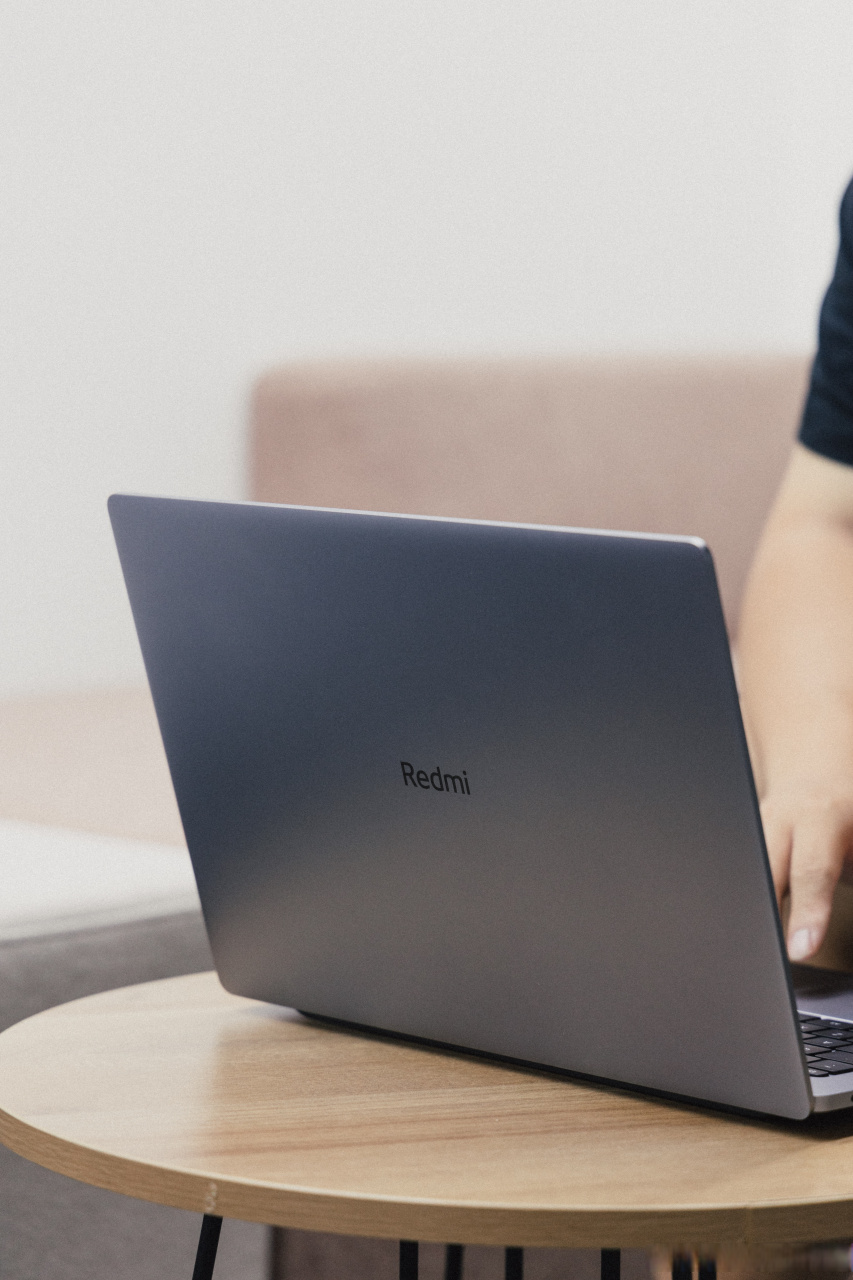 前段时间红米又发布的一款笔记本 redmibook pro 15 2023 锐龙版