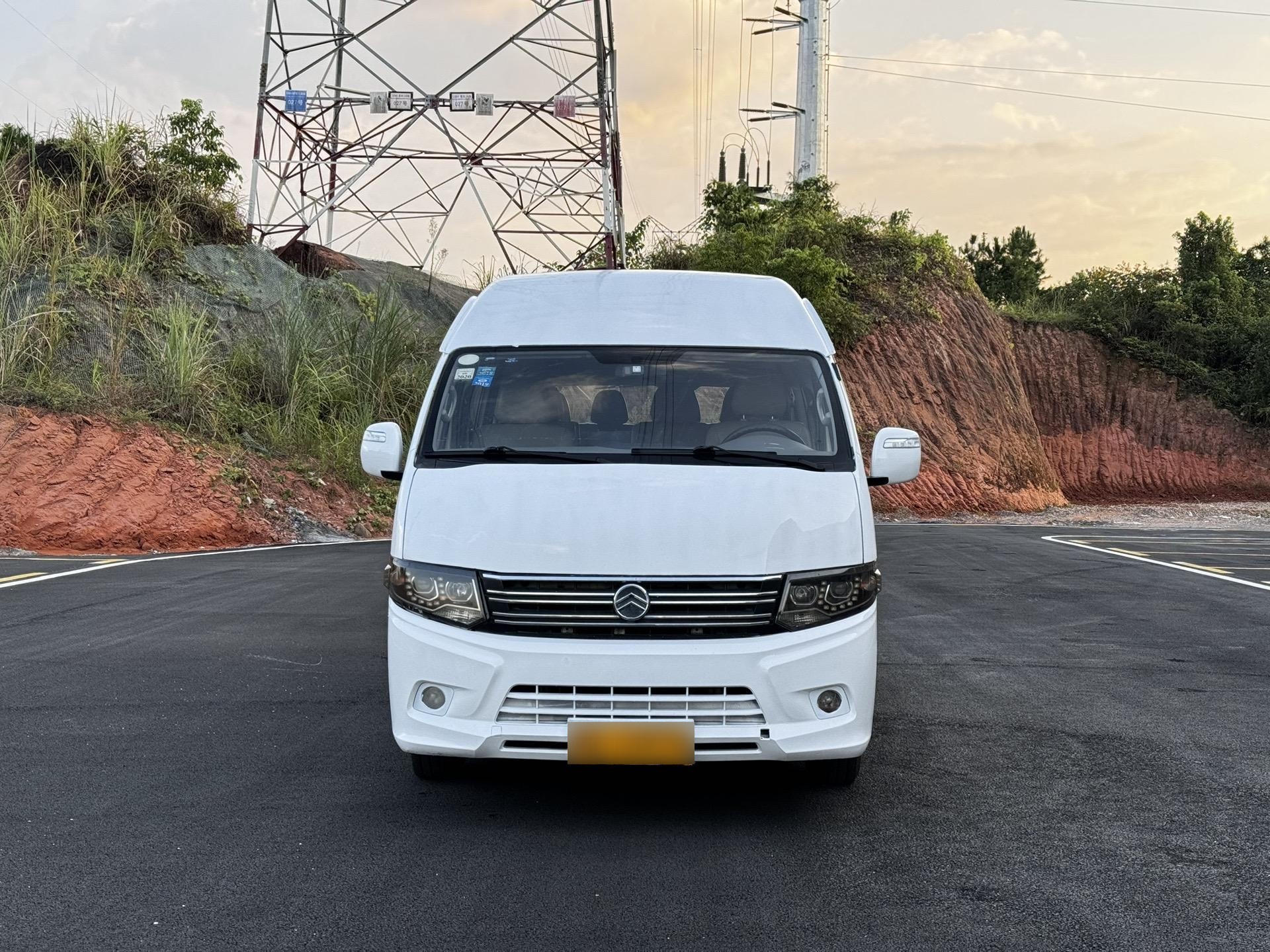 金旅海狮商务车