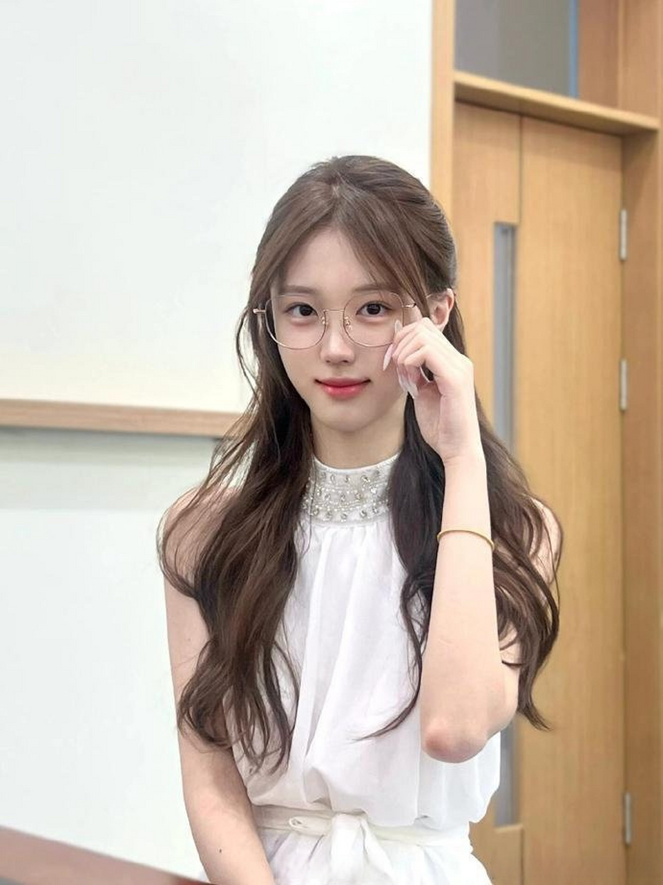 眼镜学姐 真的好美 校花