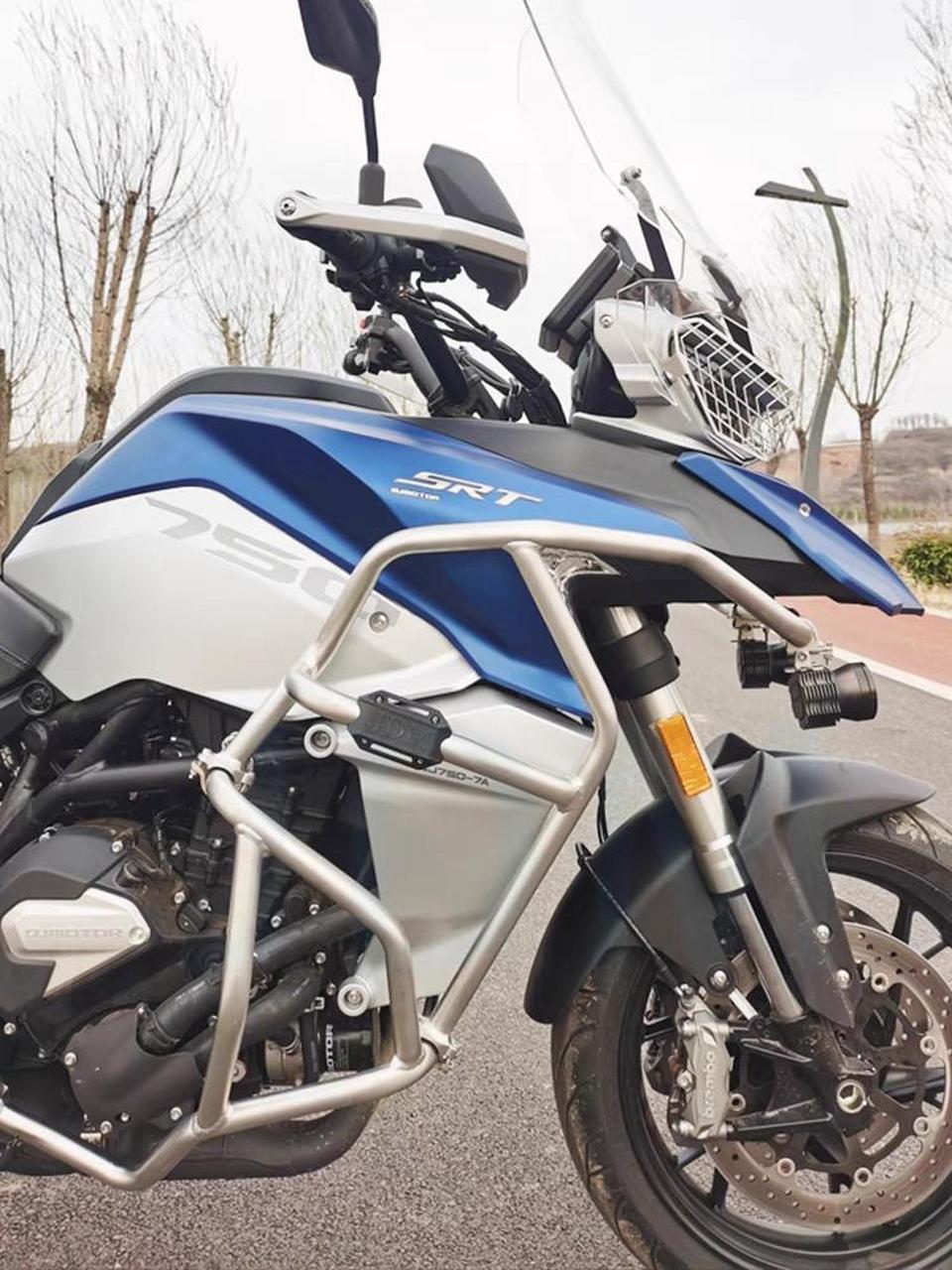 骁750adv三箱,护杠,大灯护网改装完毕非常完美骁750改装