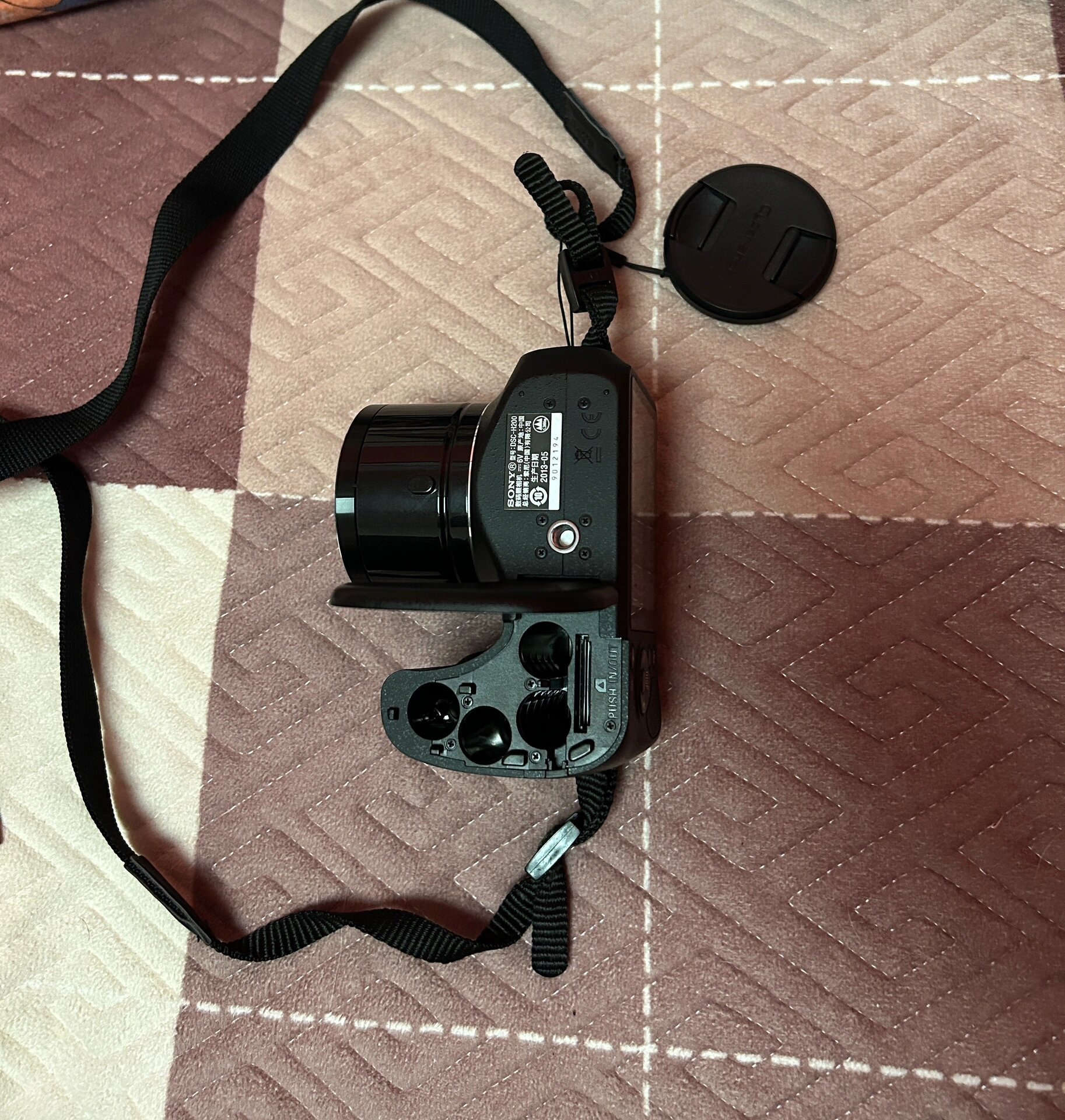 出 几乎全新 索尼dsc-h200 十年前妈妈买的相机,一直弄不明白怎么用