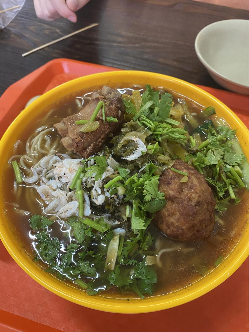 台州手打面终结者99 我真的太爱吃手打面了 加小排,猪蹄,卤蛋,肉圆