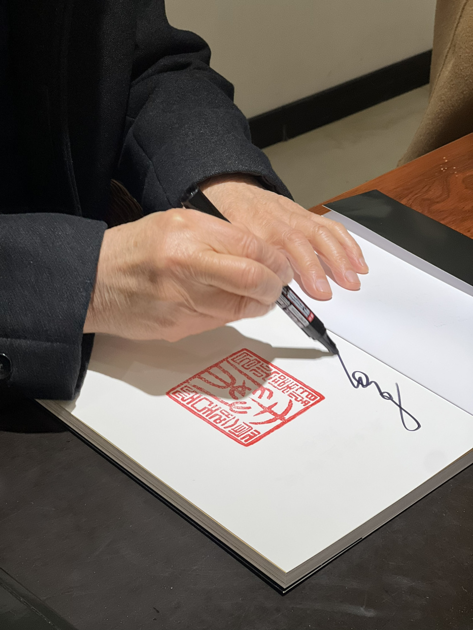 这次我还在好奇为啥兵马俑那边没有推销老杨,结果藏在了骊山园