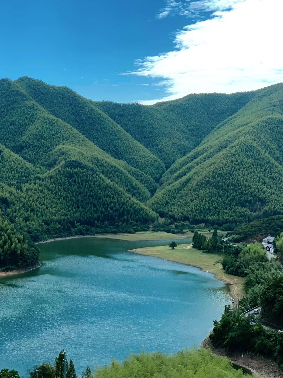 湖州安吉的景色太美 姐妹们都给我去! 真的太美了!