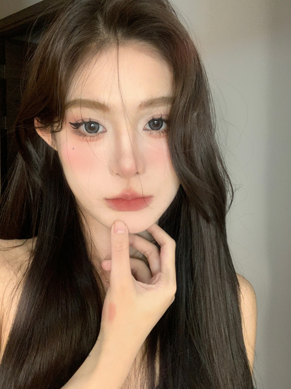 这个妆学习doll博主的妆 有洋娃娃的感觉 很网很上