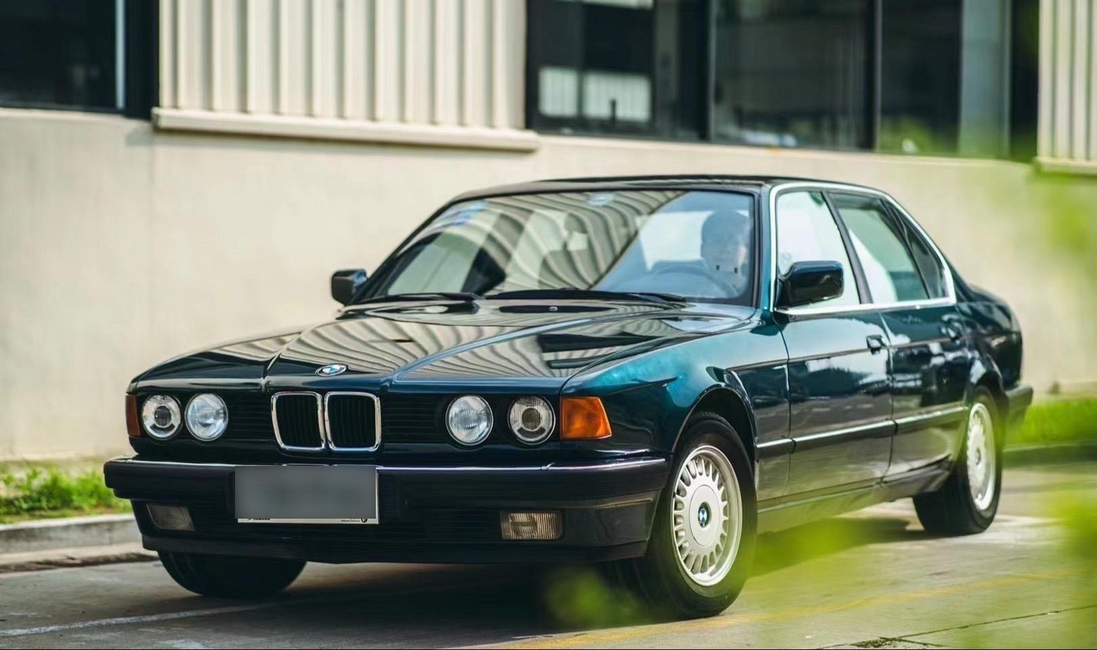 好久没买宝马了 今天收入一台可以收藏的老宝马