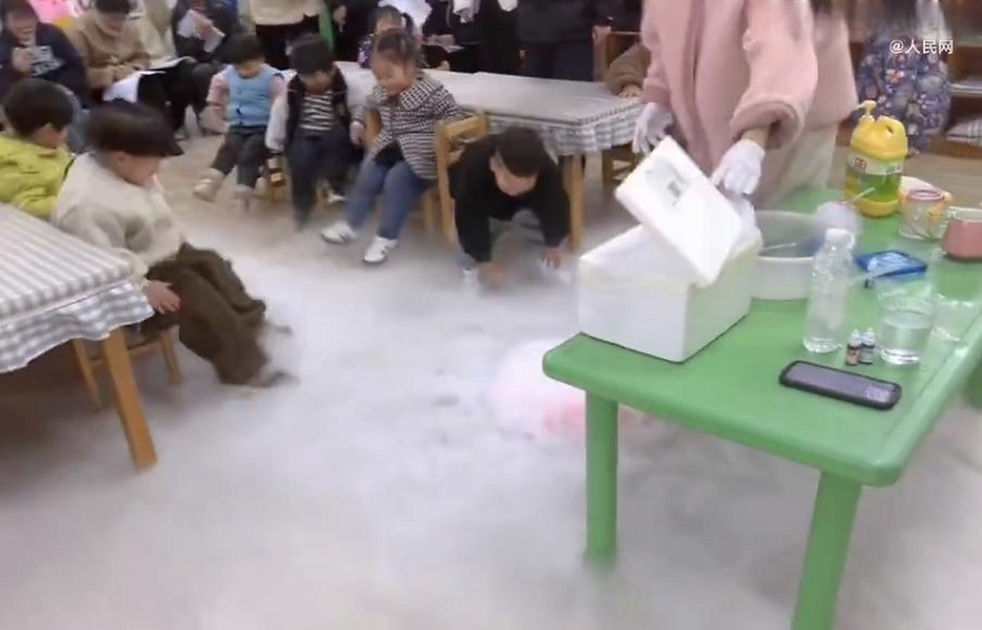 幼儿干冰实验(干冰科学实验活动美篇)