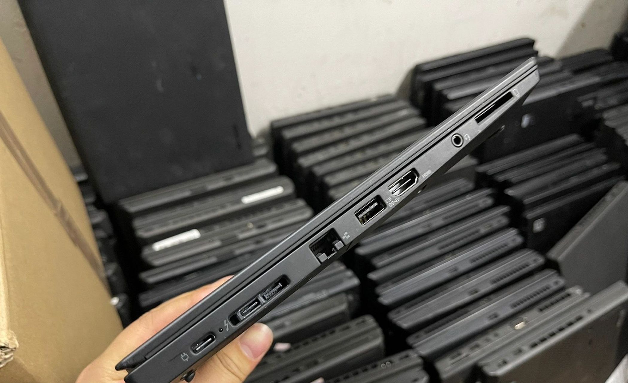 联想thinkpad t480s 联想thinkpad t480s 外观成色九五新 cpu:i5-8250