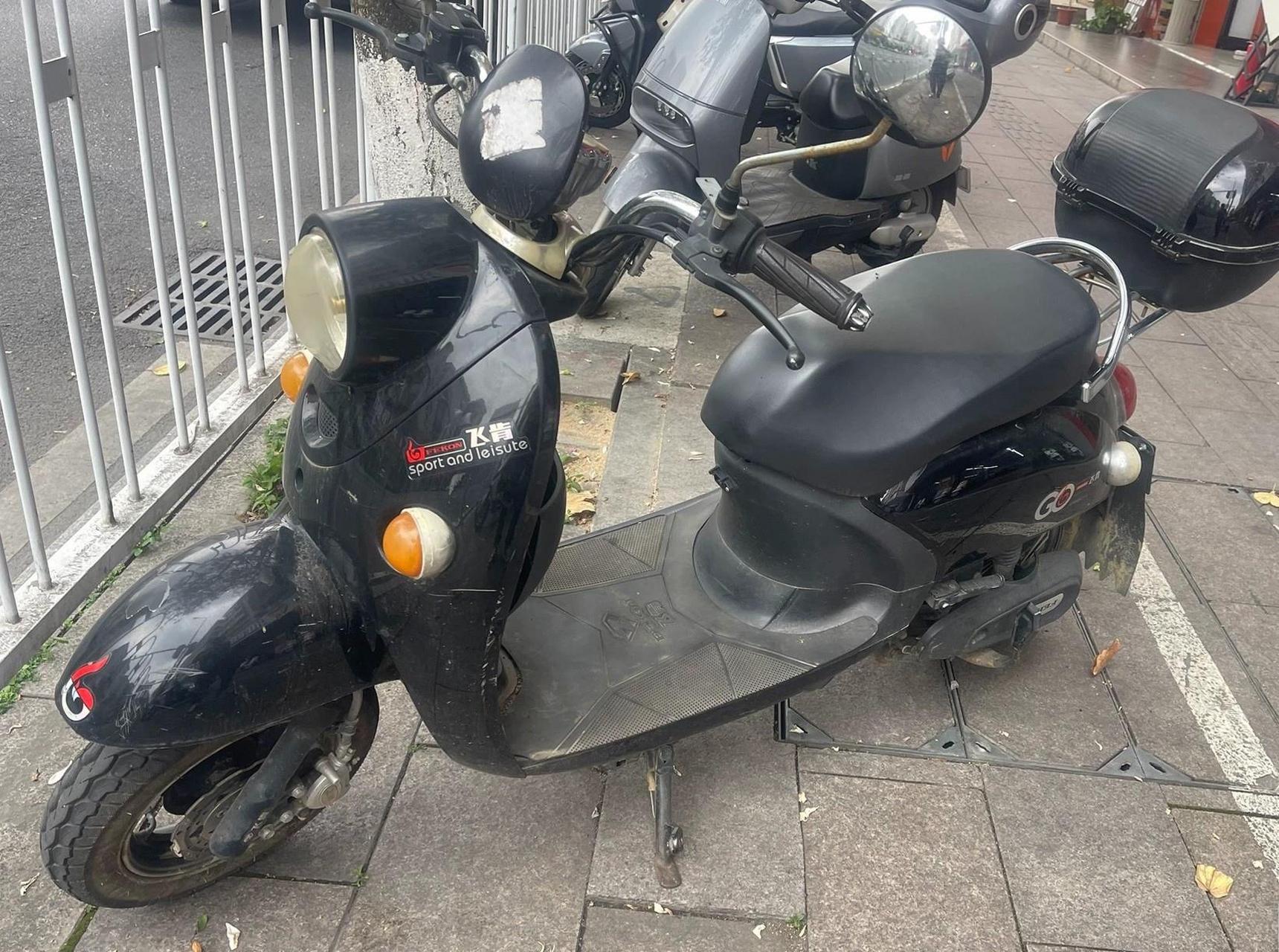 飞肯60v20a电动车!能走30到40公里!1000处理!