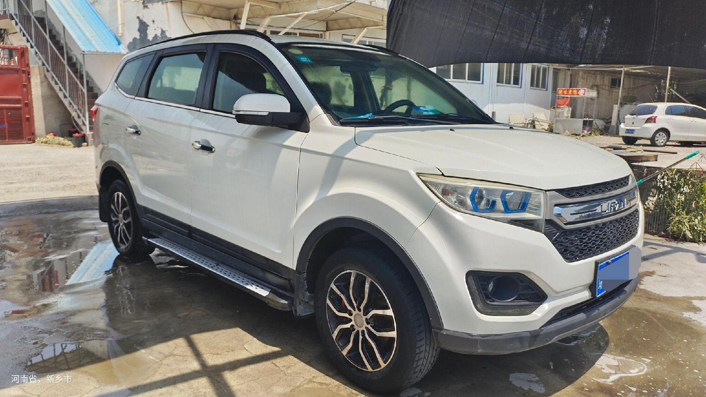 17年10月上牌力帆迈威,七座商务车,自动挡高配,无钥匙进入一键启动,本