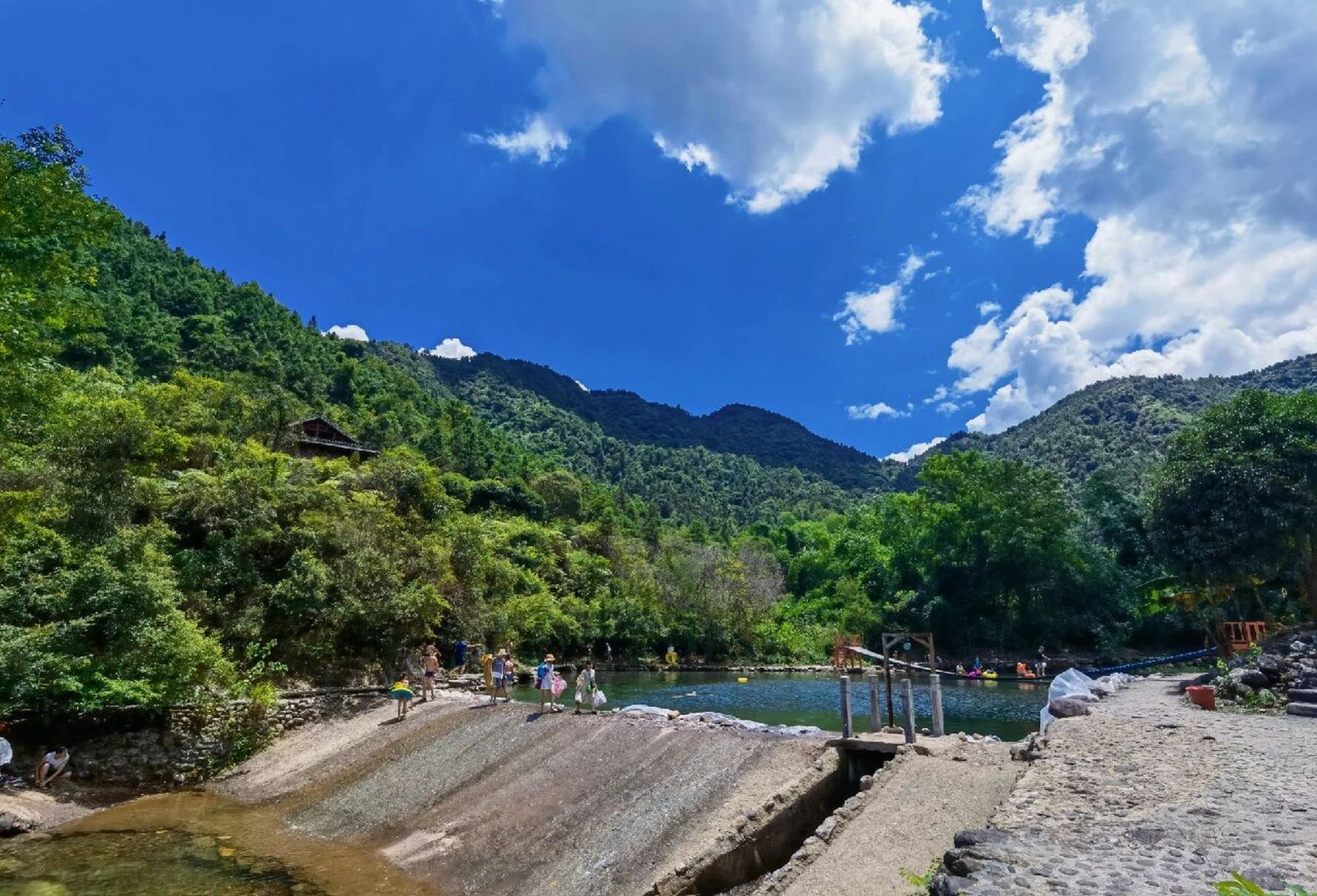 桂林夏日避暑圣地—临桂五通广福山景区 坐标:广西桂林市临桂区五通镇