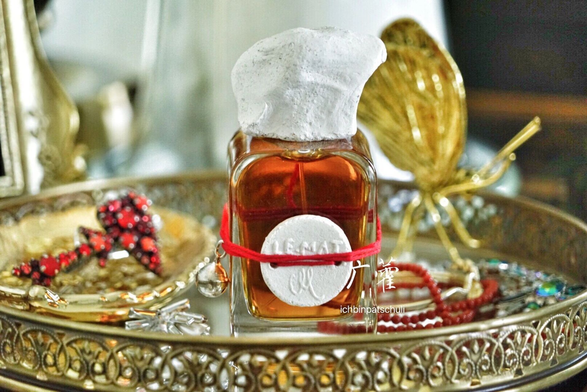 广藿穿香|mendittorosa le mat愚人 #香水# #mendittorosa# #经典玫瑰