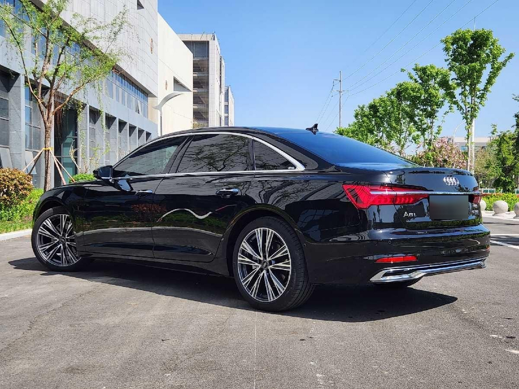 2024奥迪a6裸车价(奥迪a6l 2023)