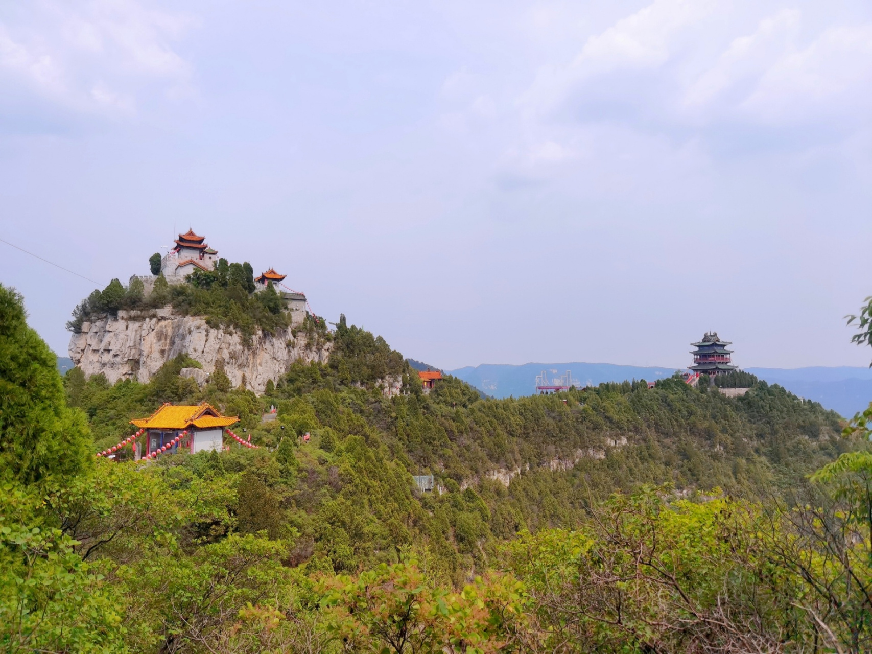山西晋城——珏山一日游 珏山风景区又名角山,位于晋城市区东南13公里