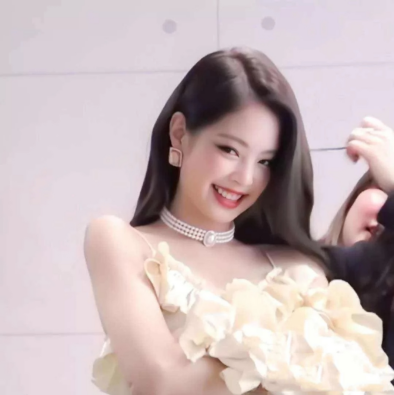 blackpink成员介绍 blackpink由四位成员组成,分别为