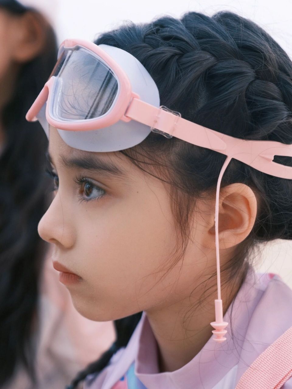 7岁孩子优越的侧脸啊…. 这次海边大秀,忒幸运啦 !