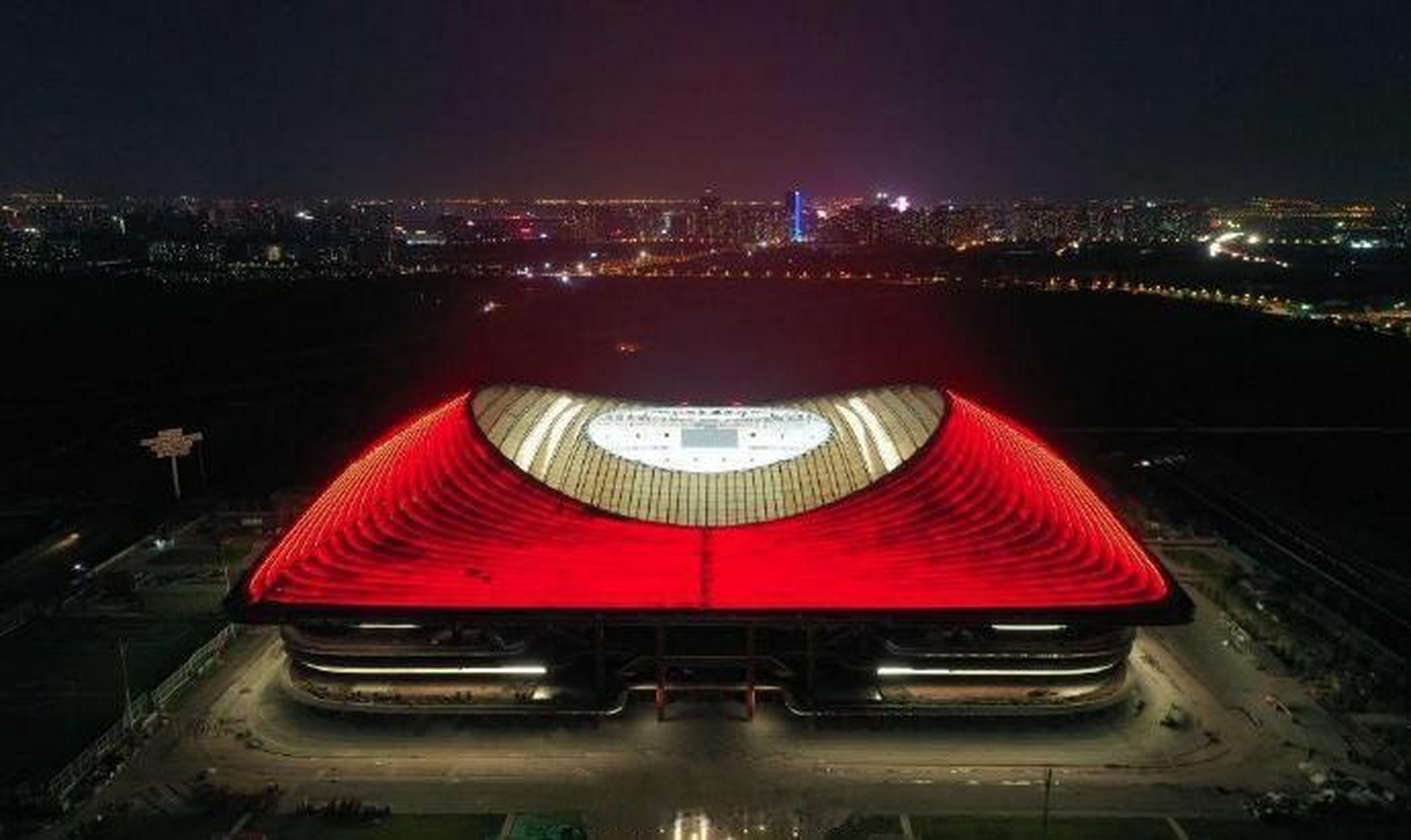 西安国际足球中心进入启用倒计时【西安国际足球中心完成首次体育工艺