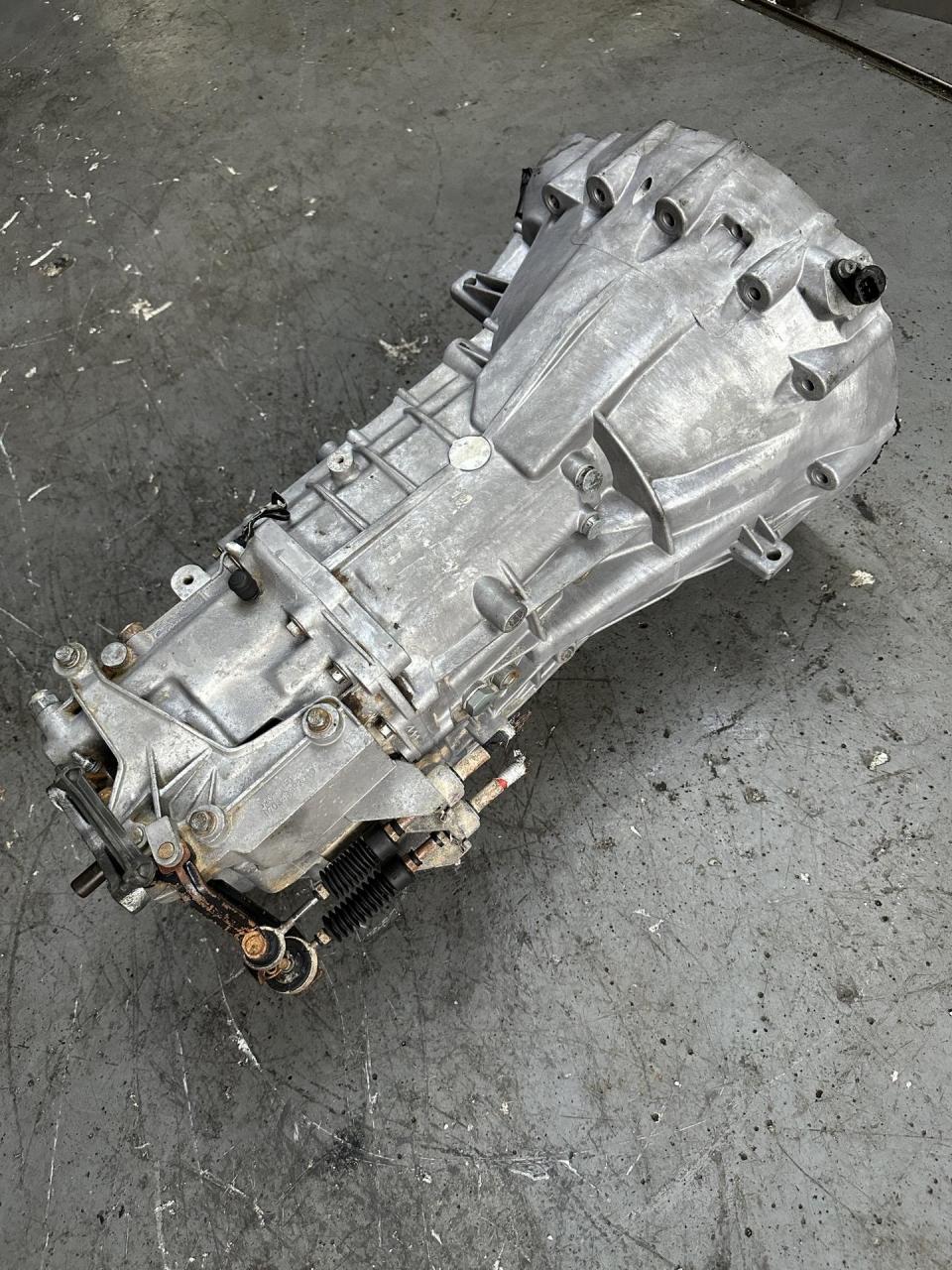 江淮星锐t6 t8帅铃皮卡2.8t变速箱