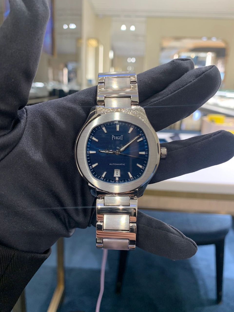 伯爵polo男士腕表 全球唯一一款圆形表壳枕型表盘的腕表 喜欢男表的