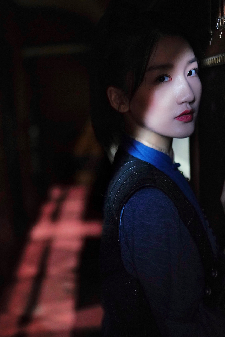 长信传媒 刘秦杉 | 幽兰 绝境窥深渊 边界无边破界无痕 欲望现人心