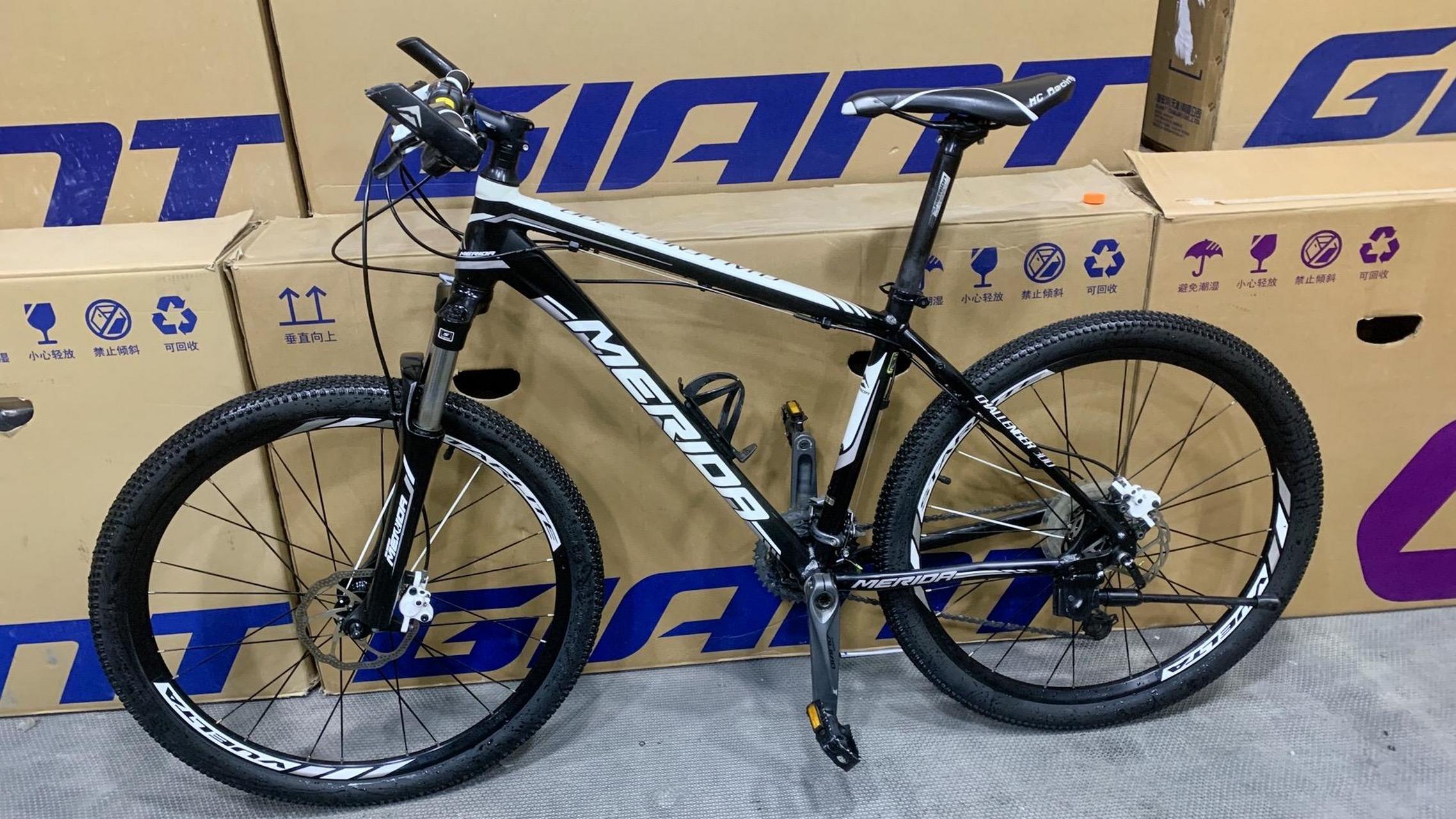 美利达挑战者300.27速油刹,1798元.