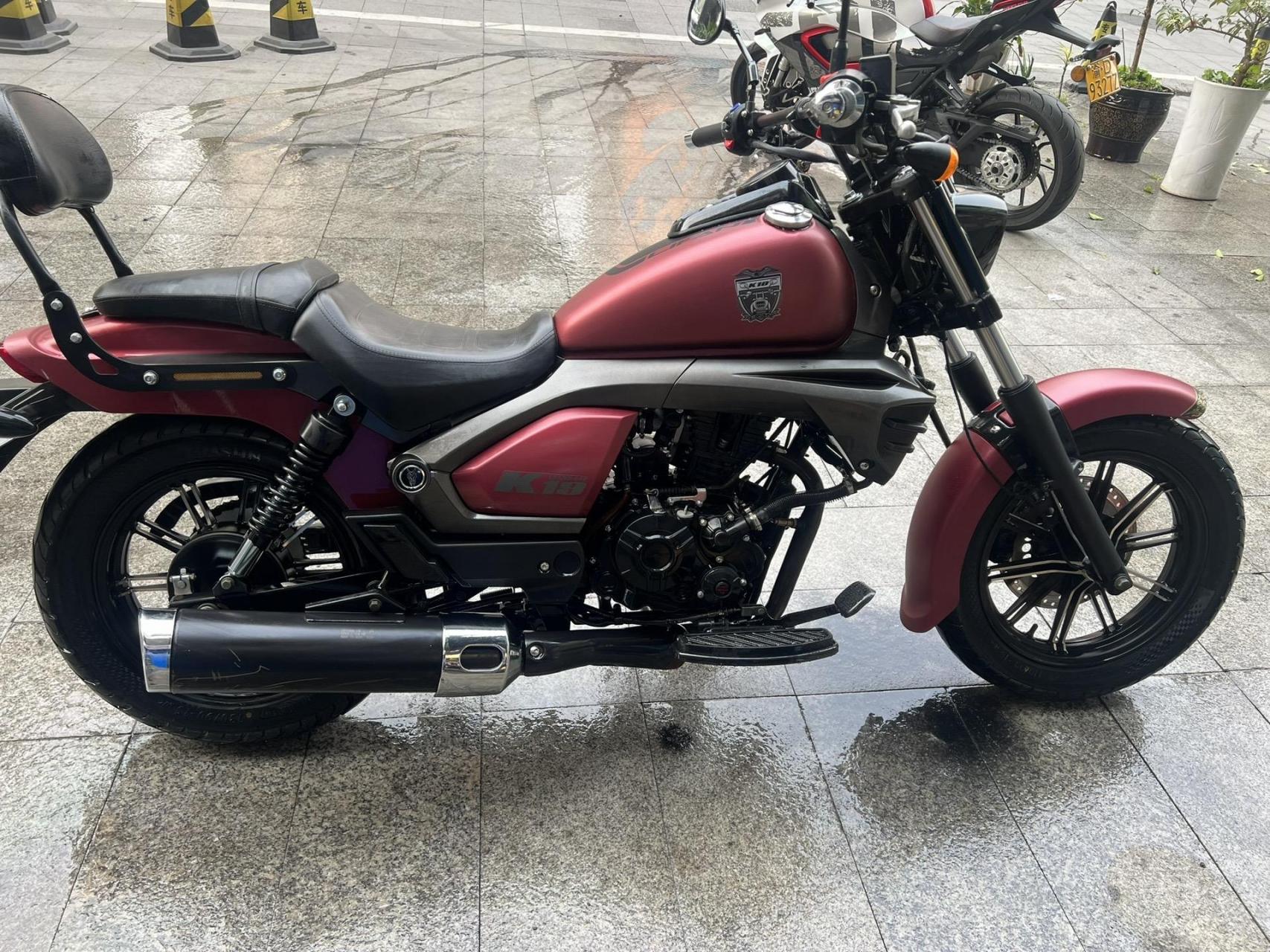 力帆k19一台水冷电喷150cc,21年5月的车安全行驶18000km,全车精品一手