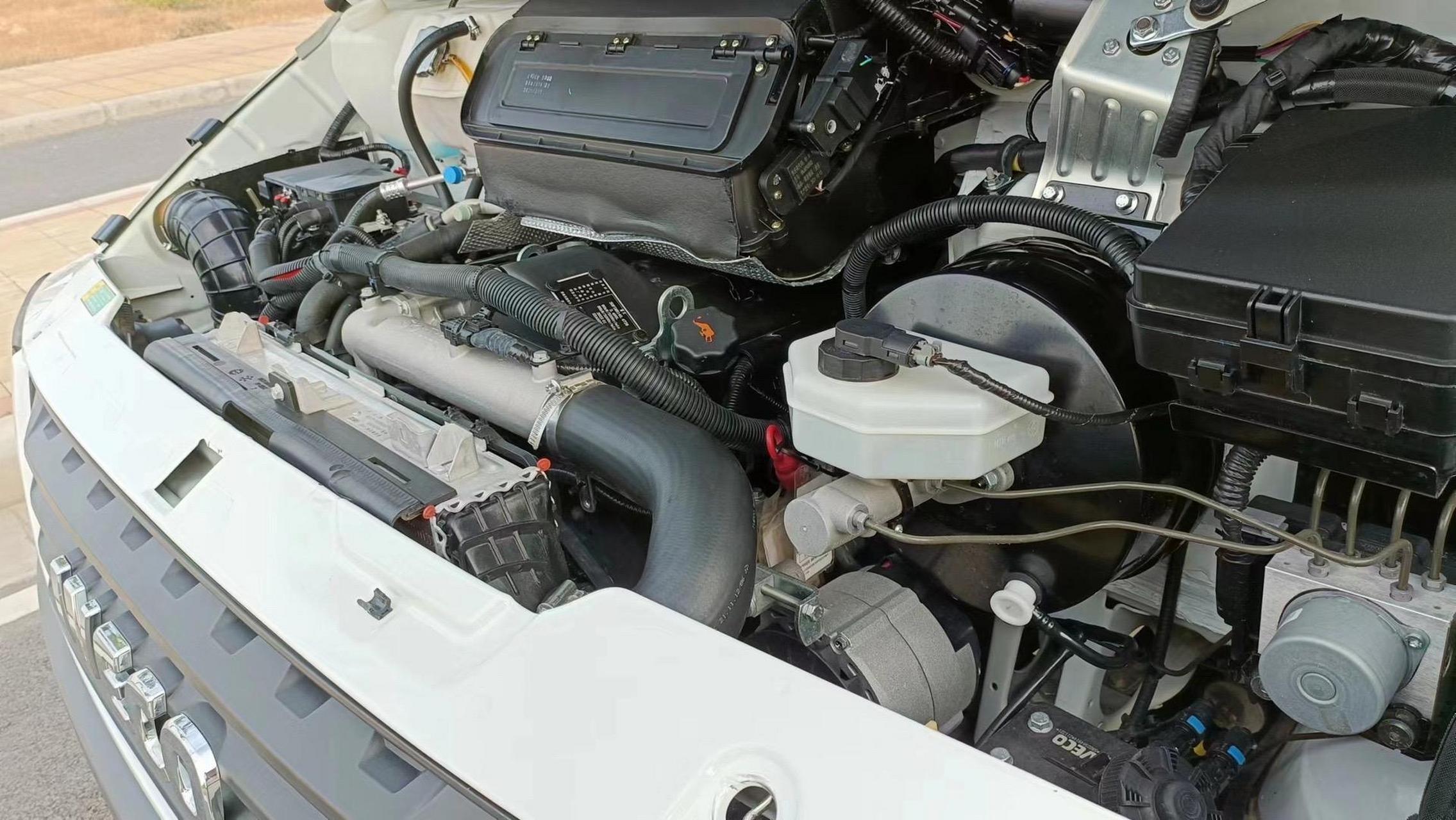 22年上牌长轴中顶后双胎依维柯得意,意大利进口索菲姆发动机,柴油2.