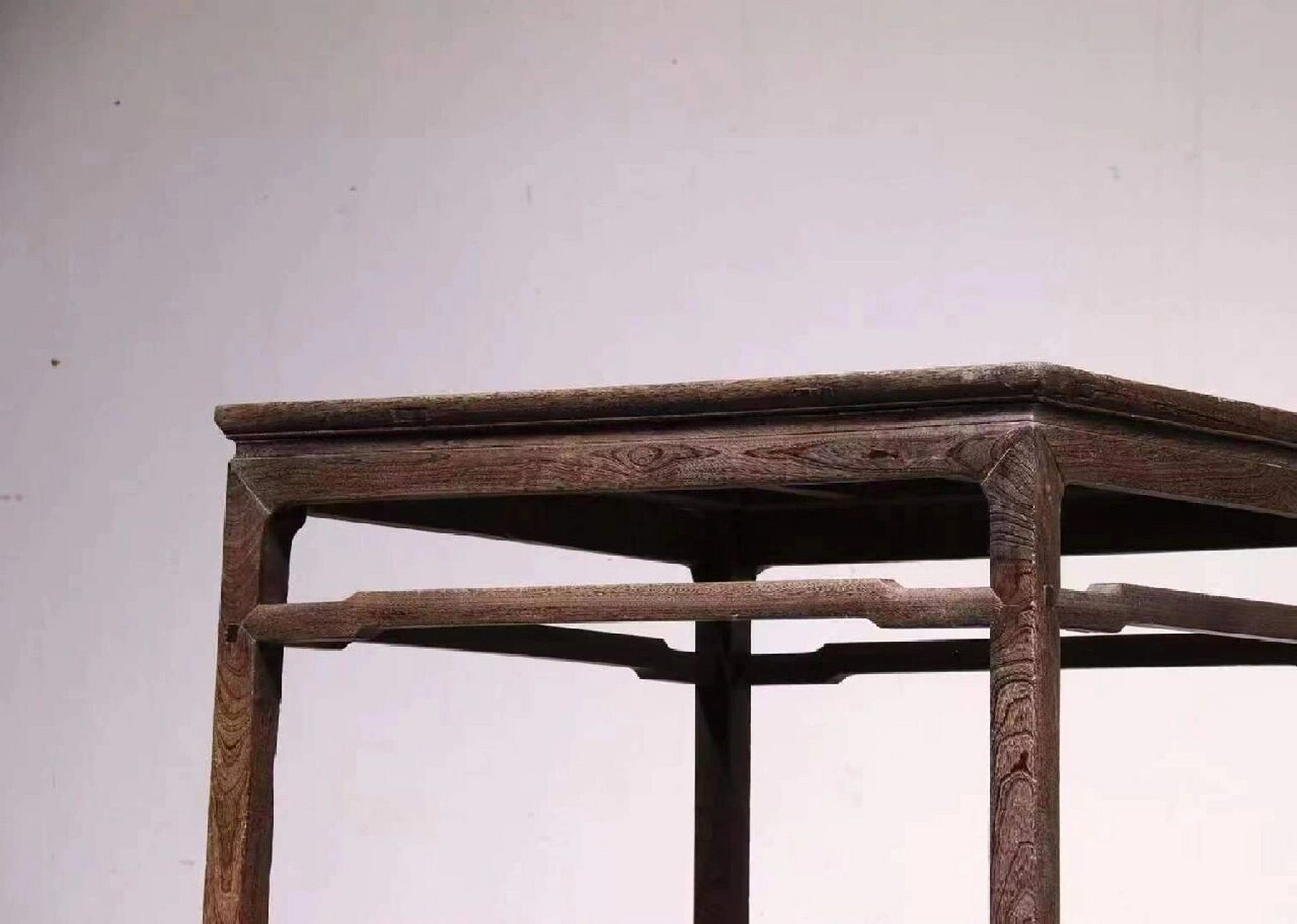 铁力木 八仙桌 明代 选材铁力木 材质精良 纹理 如山川流水  清晰漂亮