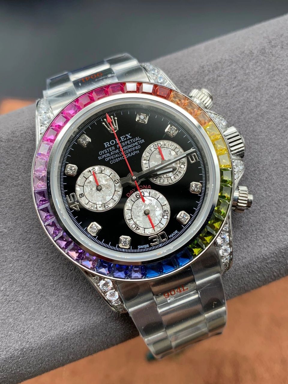 劳力士迪通拿彩虹迪系列 116599 rbow 当手表遇上彩虹 华贵与美丽的