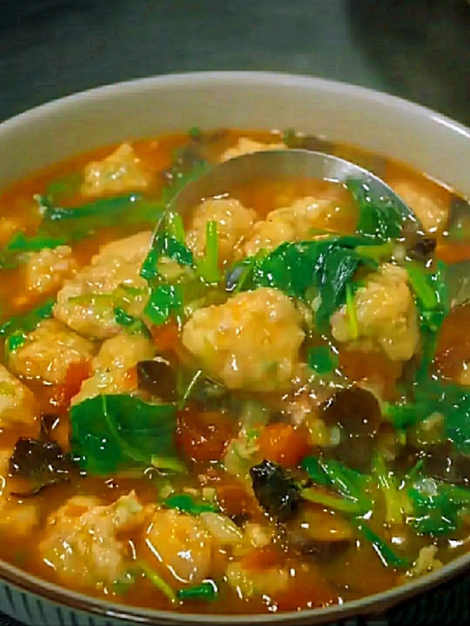 农村特色美食,萝卜疙瘩汤比大鱼大肉都好吃 好吃的萝卜疙瘩汤,一定要