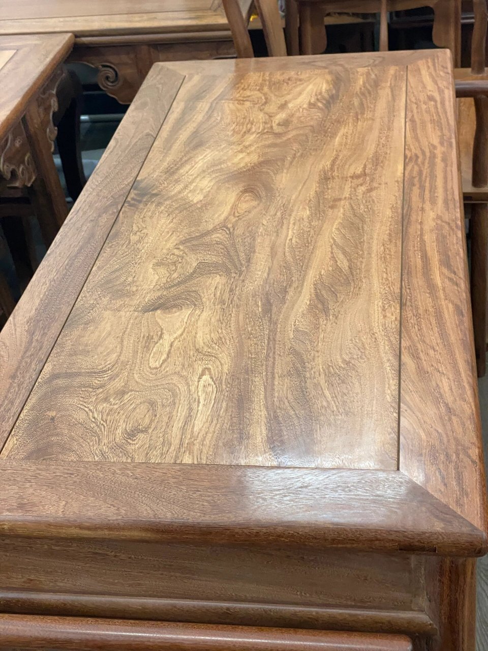 铁力木书桌 #原木色系# #明式家具# #铁力木# #百年老料# #文人书房