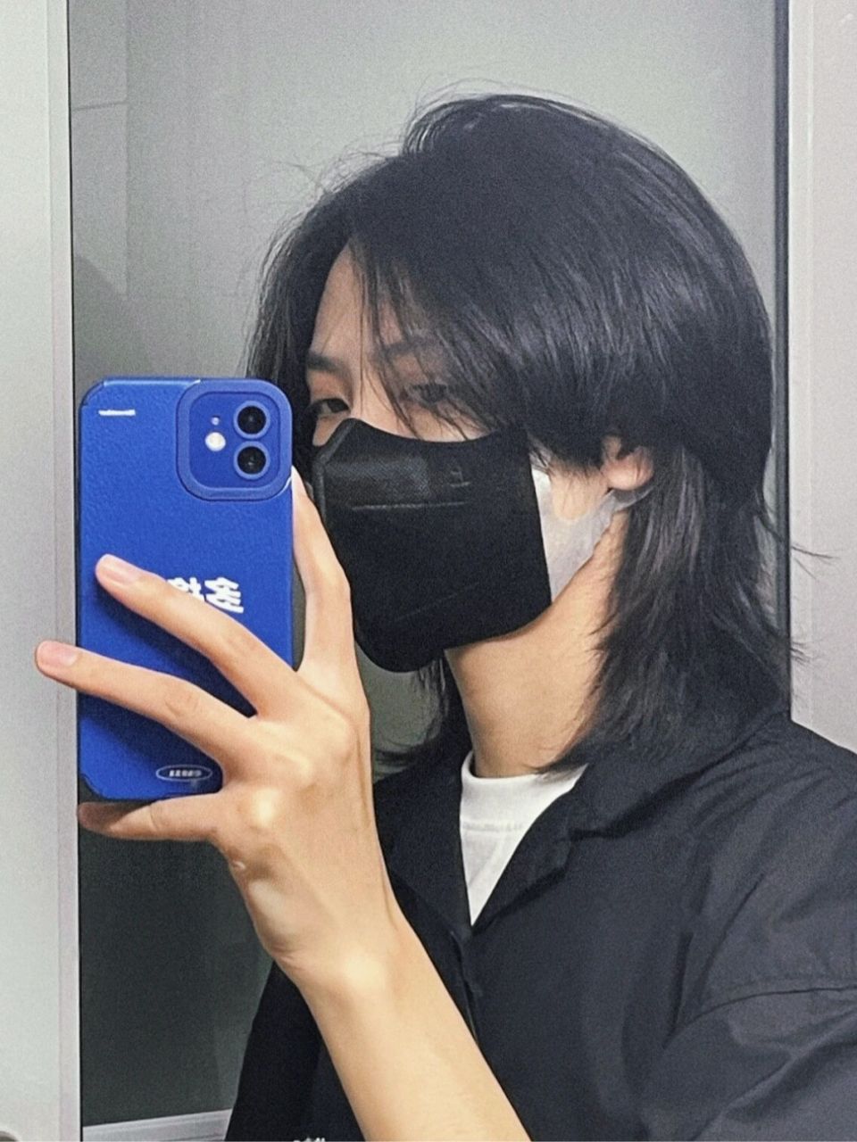 长发t看过来 我这次剪的头发和之前相比还是有点小差别的,这次刘海短