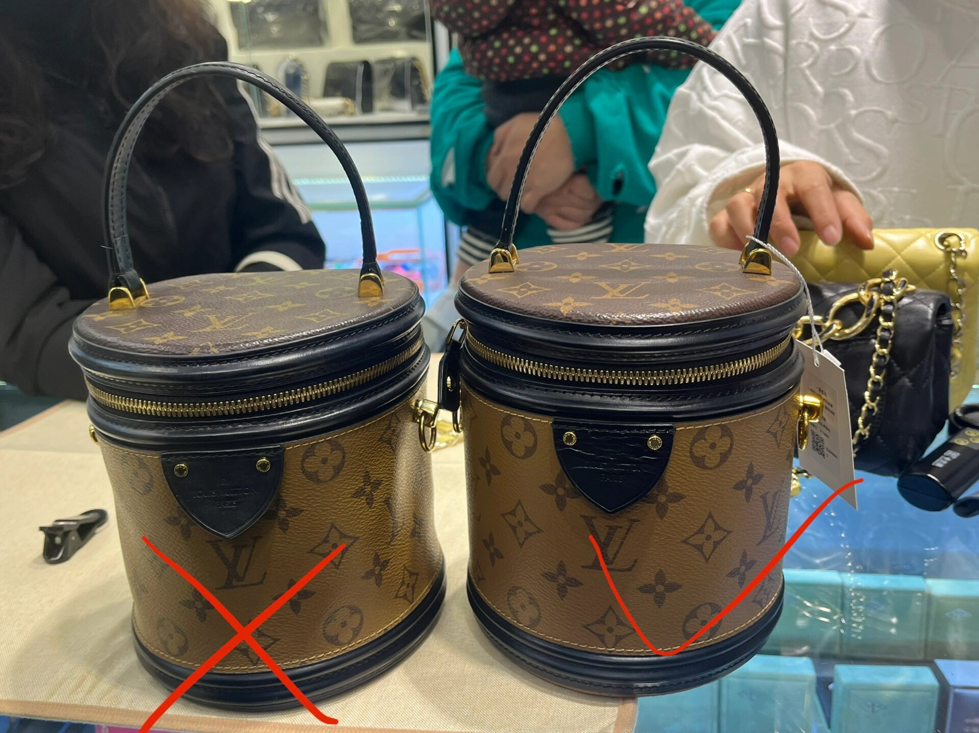 lv 水桶包 真假对比