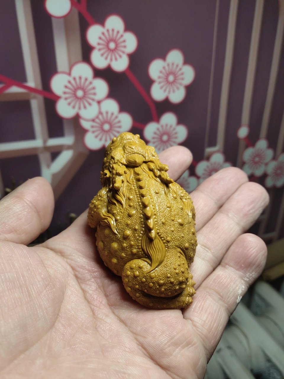 三腿金蟾 #玉雕# #收藏# #手工雕刻# 新年第一件作品,三腿金蟾,祝福