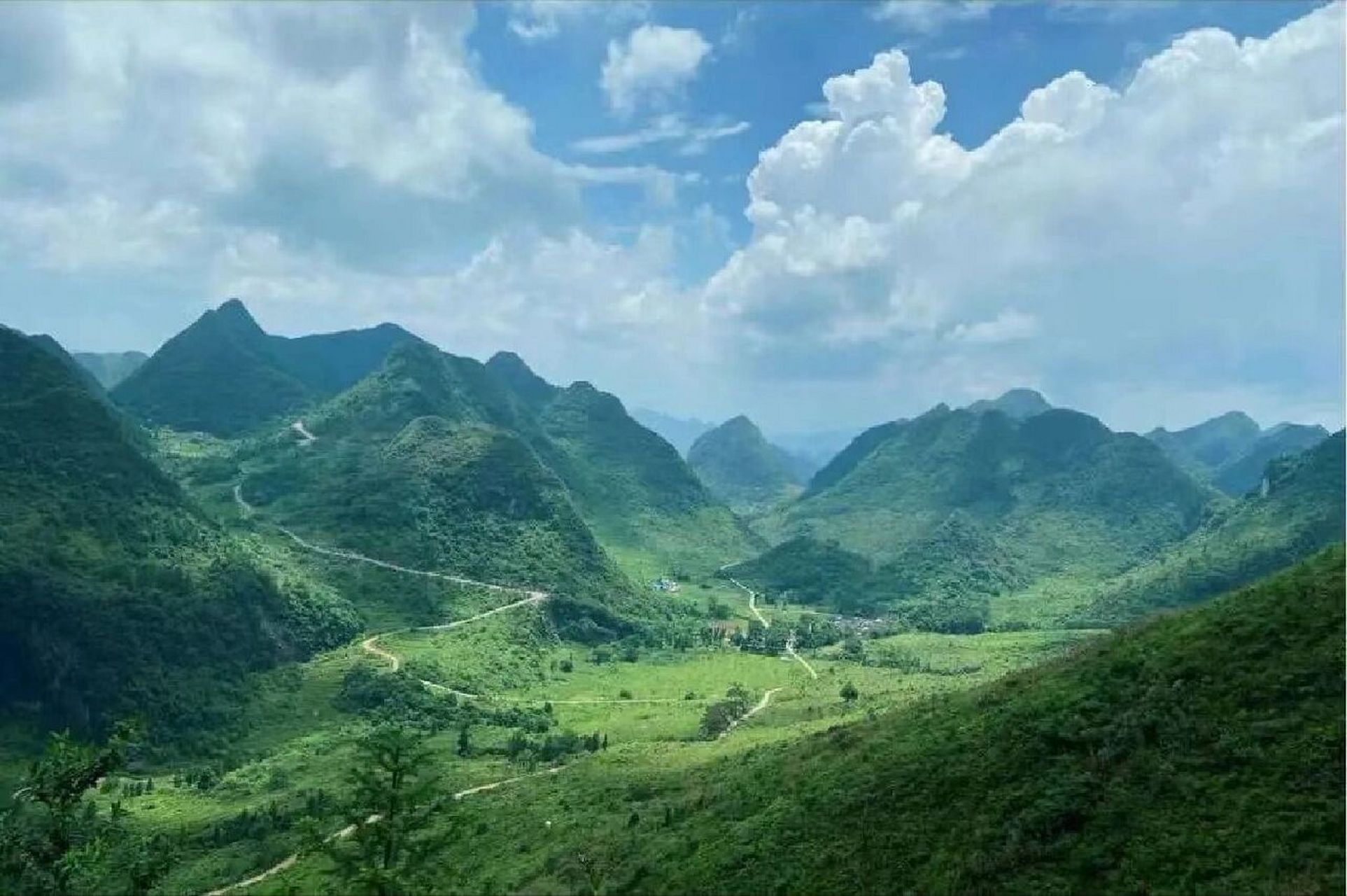莫六公山,广东顶级山脊徒步路线之一 清远莫六公山,沿着山脊徒步可见