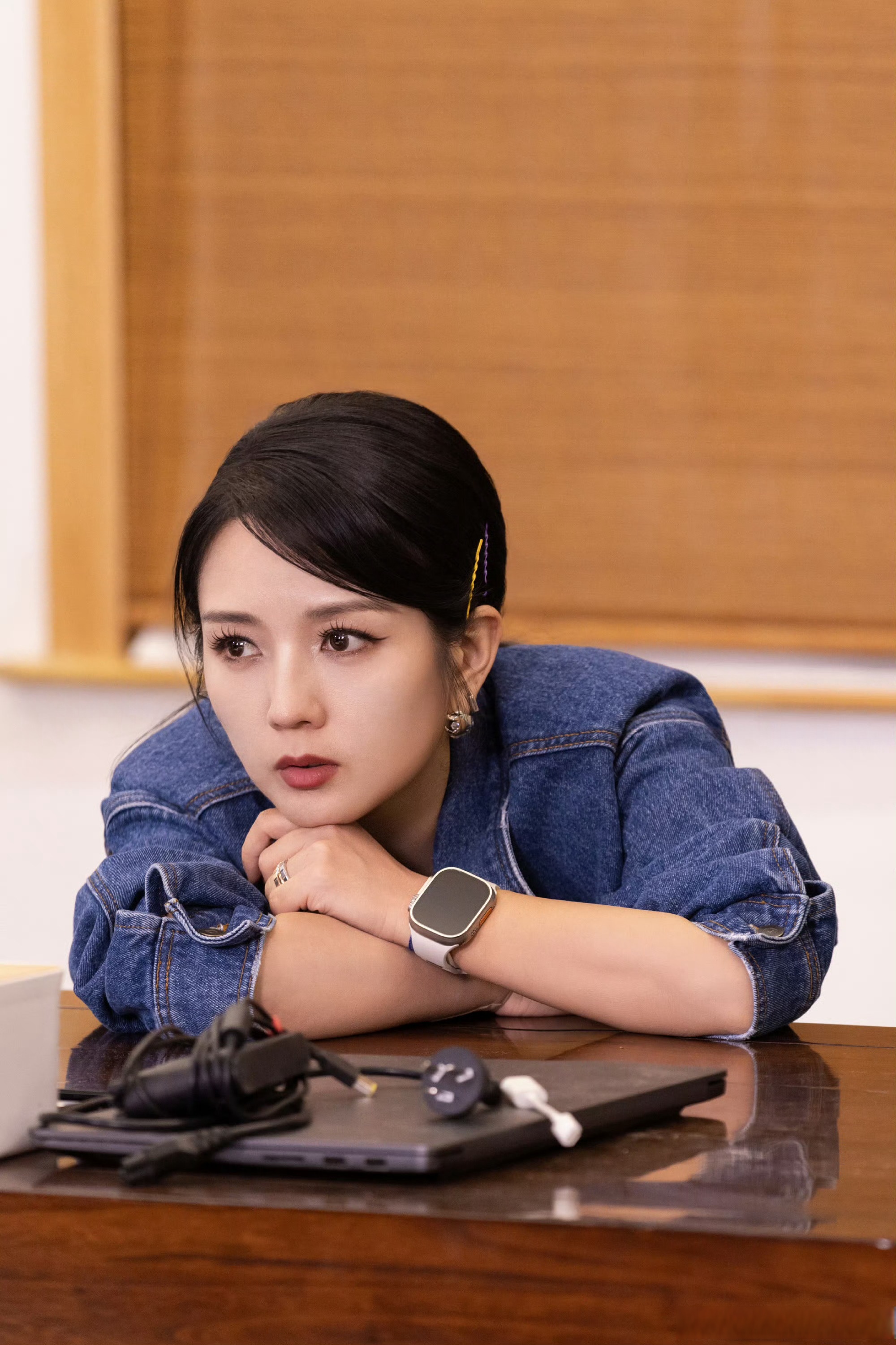 何洁输就输在身高上,看脸好漂亮好高级的感觉,看全身好伤,但凡再高五