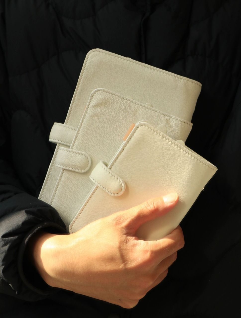 a6a7m5手帐本大小对比 三个型号的手帐本放在一起的对比图 96m5/14