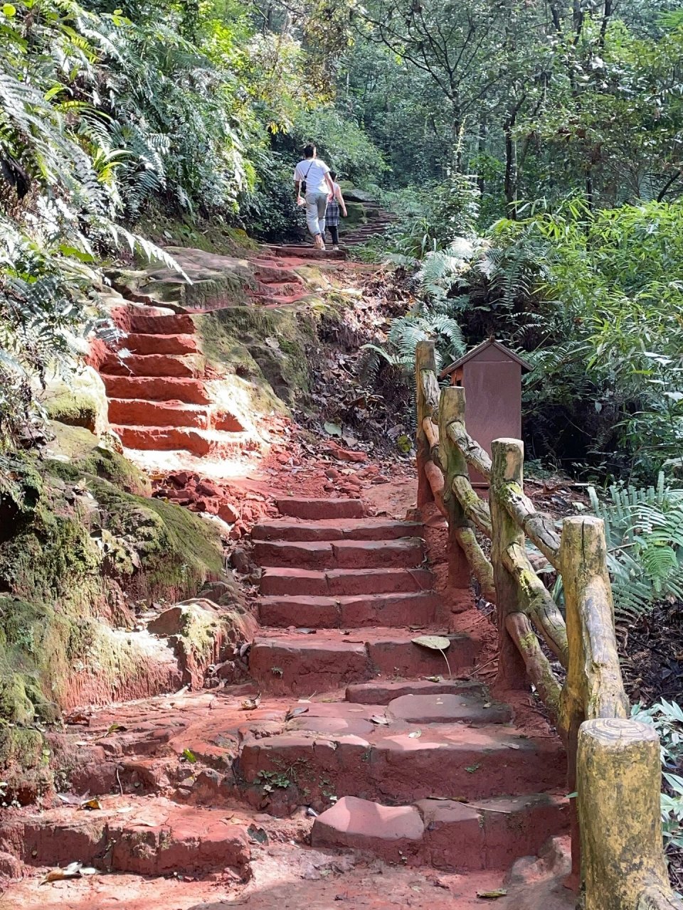千古绝唱,潸然泪下 爱情天梯景区位于重庆江津四面山景区中山古镇常乐